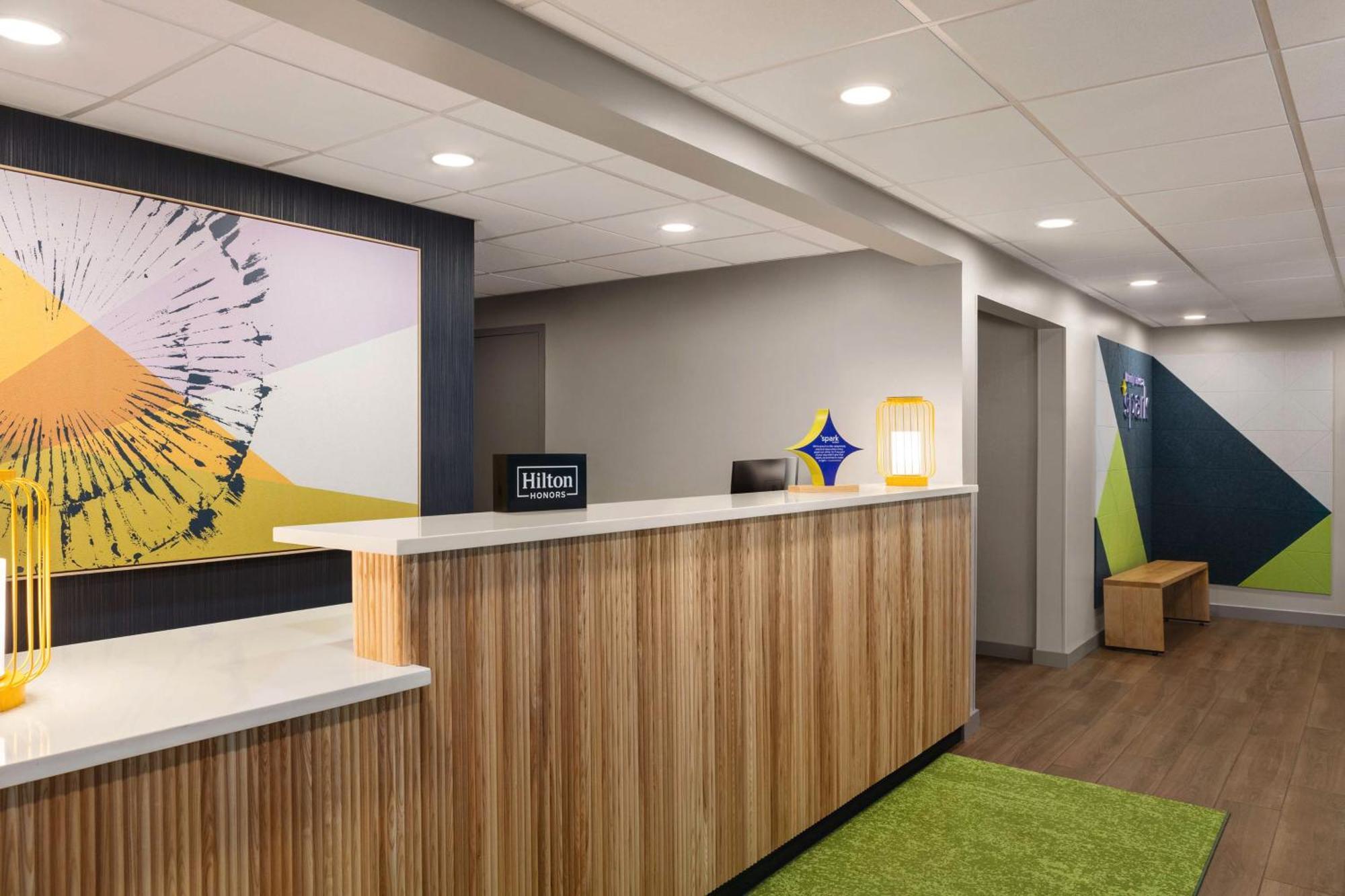 Spark By Hilton Mystic Groton Zewnętrze zdjęcie